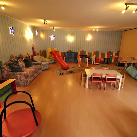 06 - Ferienresidenz Roseneck, 2 Schlafzimmer, Mit Schwimmbad In Bei Feldberg Apartament